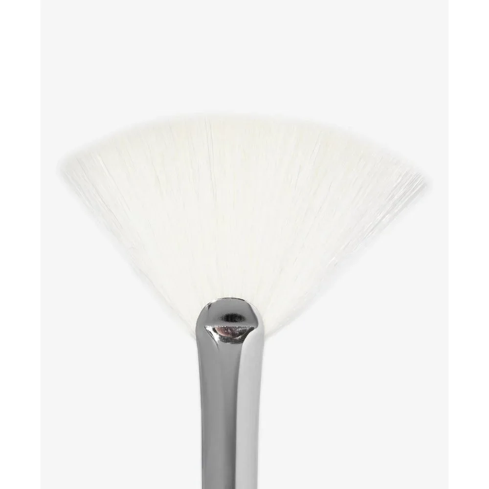 NEW 129 LUXE Flat Fan Brush Makeup Highlighter ZOEVA Germany‎ with Case #60437